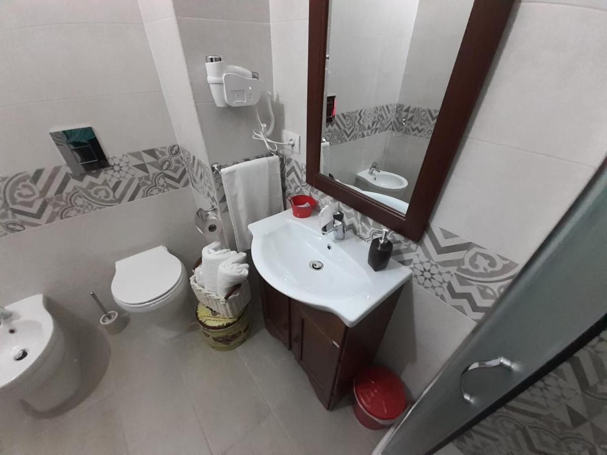 B&B Marzo '51 Виласимиус Екстериор снимка