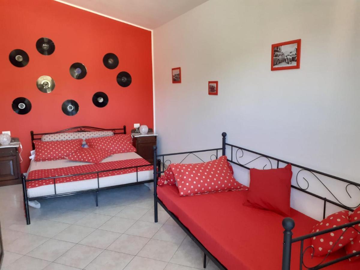 B&B Marzo '51 Виласимиус Екстериор снимка