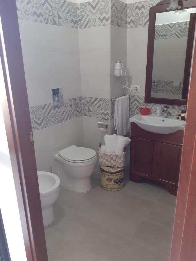 B&B Marzo '51 Виласимиус Екстериор снимка
