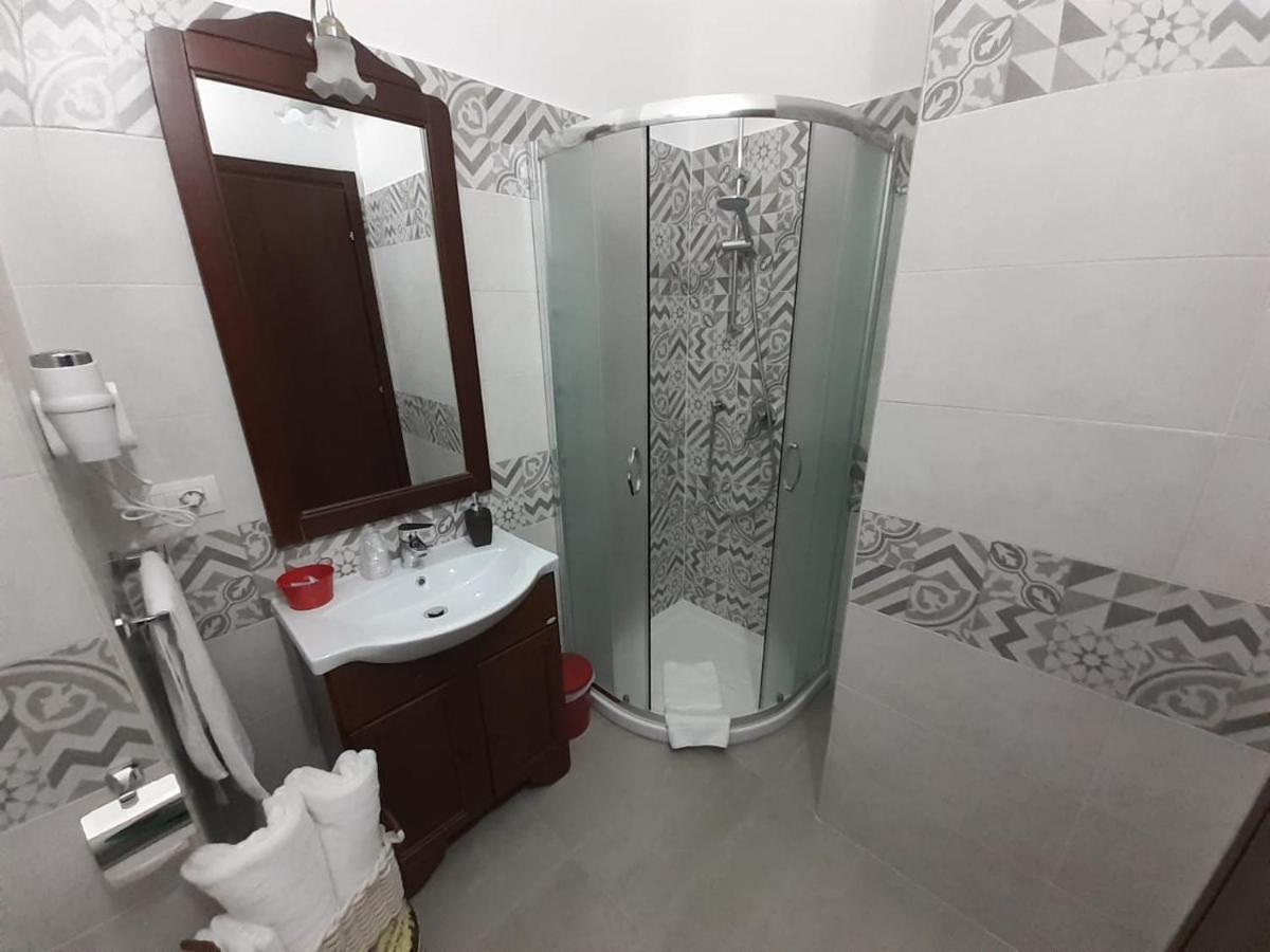 B&B Marzo '51 Виласимиус Екстериор снимка